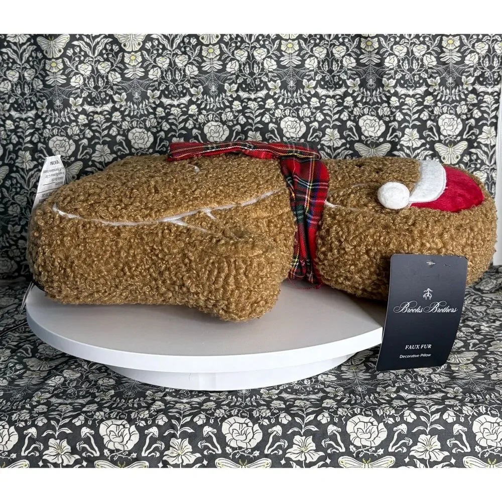 Brooks Brothers Dog Puppy Christmas Holiday Faux Fur Sherpa Throw Pillow New